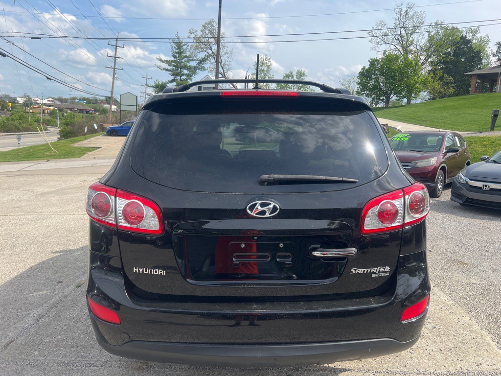 2011 Hyundai Santa Fe Image 6