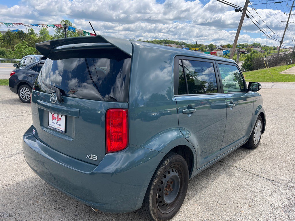 2008 Scion xB Image 5