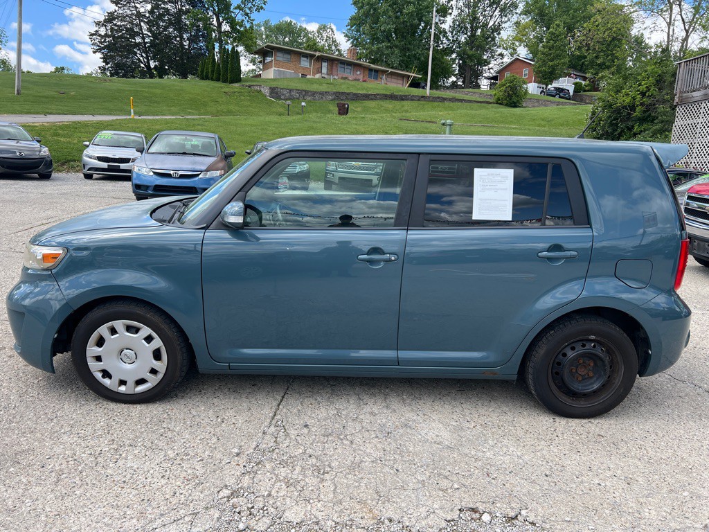 2008 Scion xB Image 8