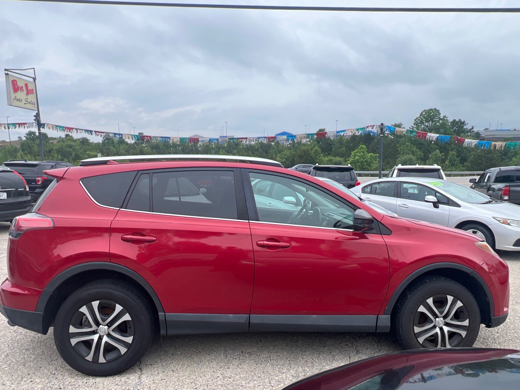 2016 Toyota Rav4 Image 4