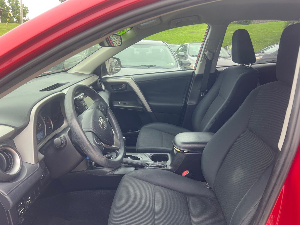 2016 Toyota Rav4 Image 10