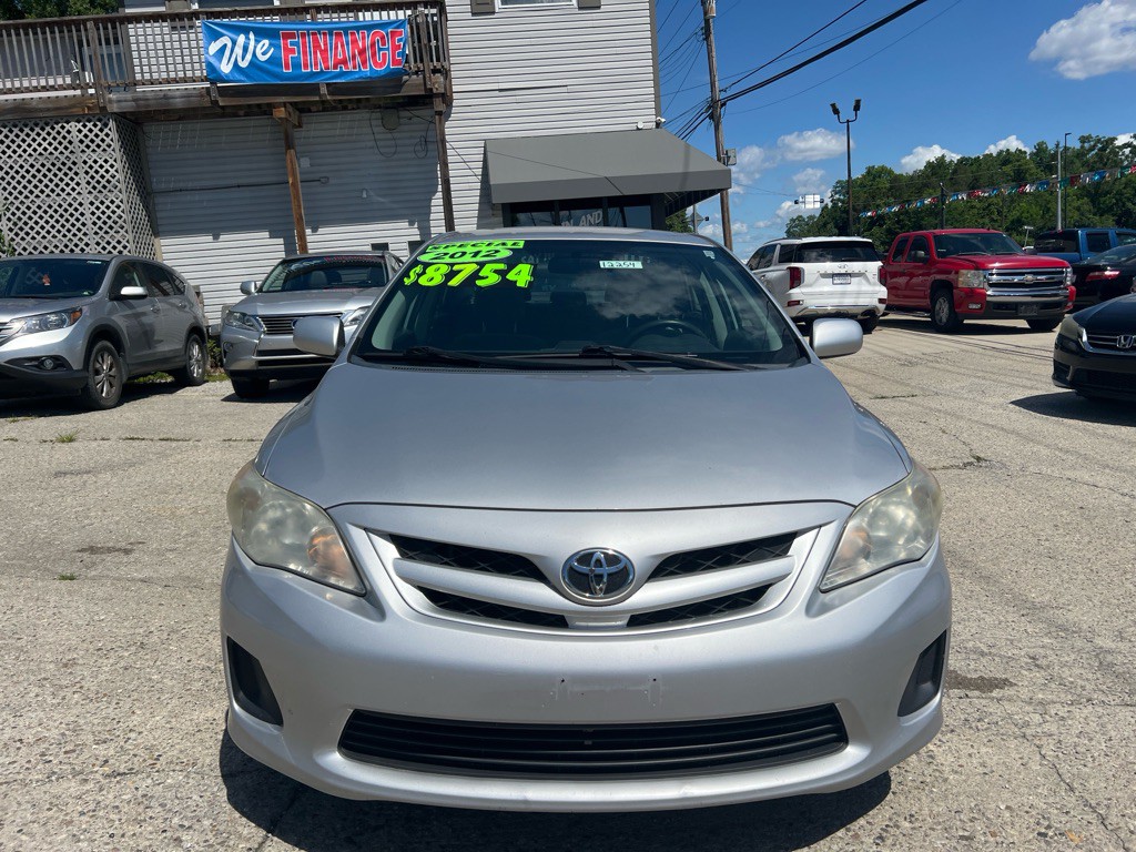 2012 Toyota Corolla Image 2