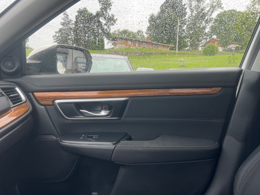 2018 Honda CR-V Image 17