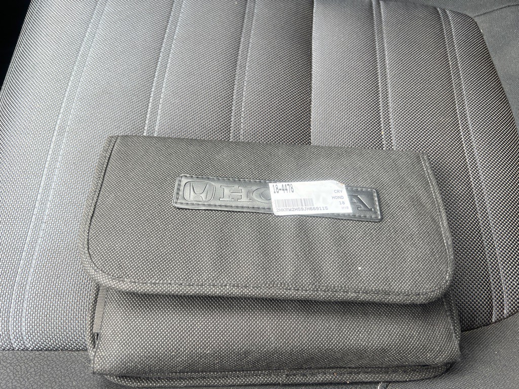 2018 Honda CR-V Image 18