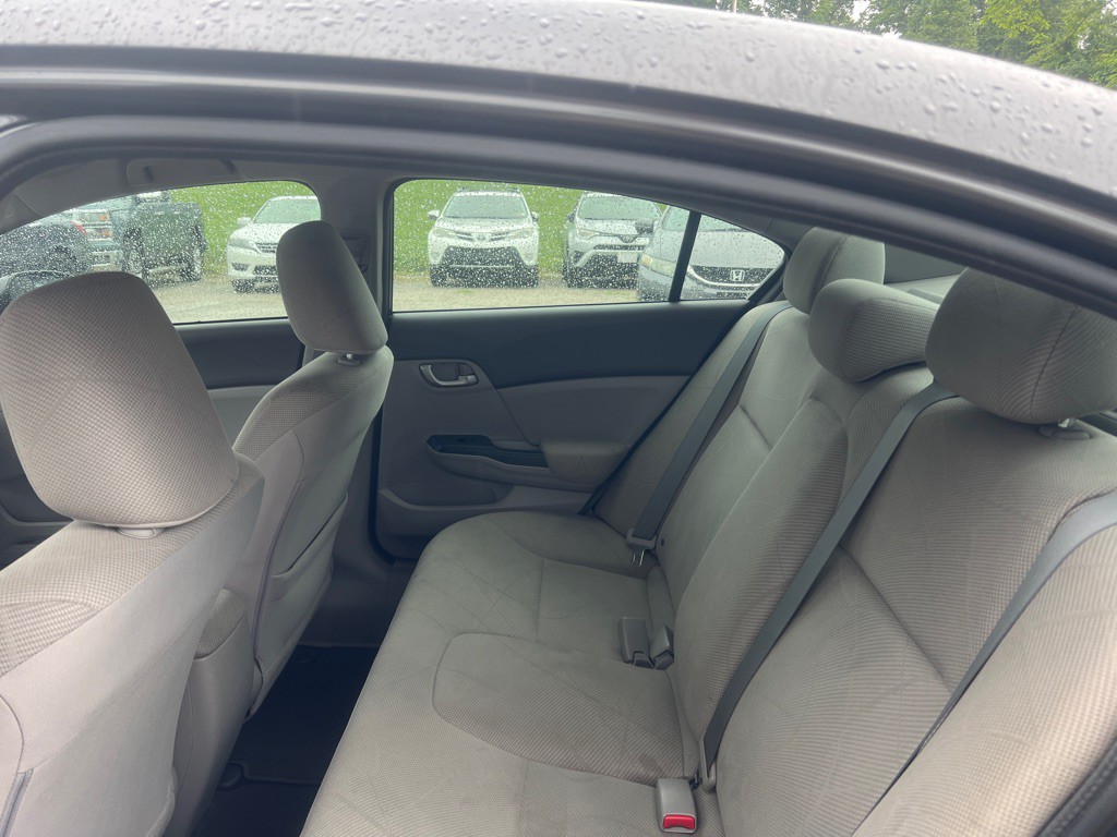 2012 Honda Civic Image 11