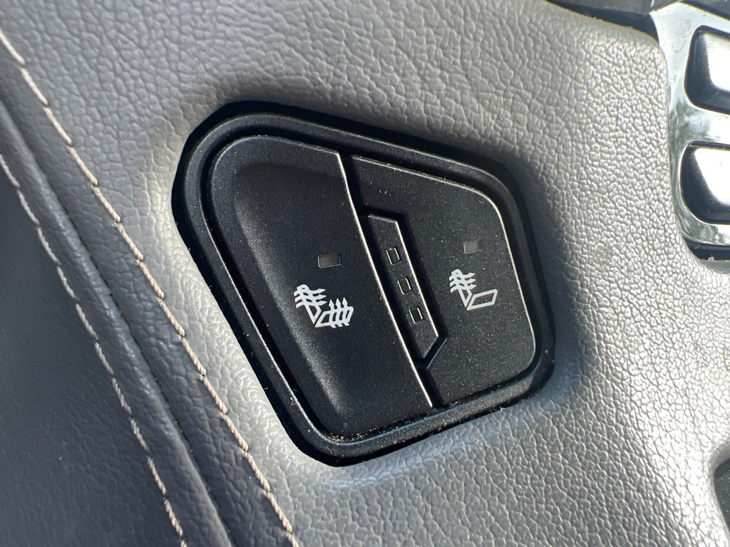 2016 Chevrolet Tahoe Image 21