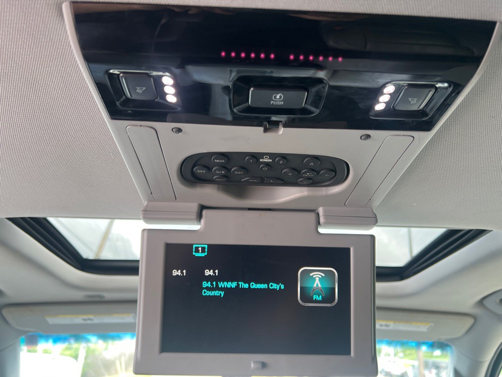 2016 Chevrolet Tahoe Image 24