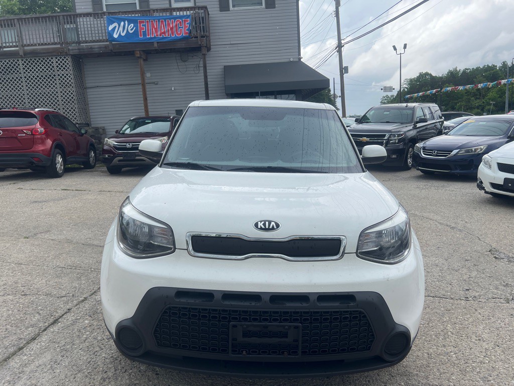 2016 Kia Soul Image 2