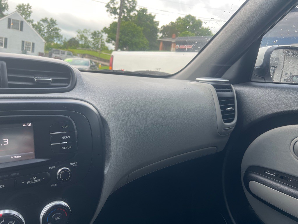 2016 Kia Soul Image 15