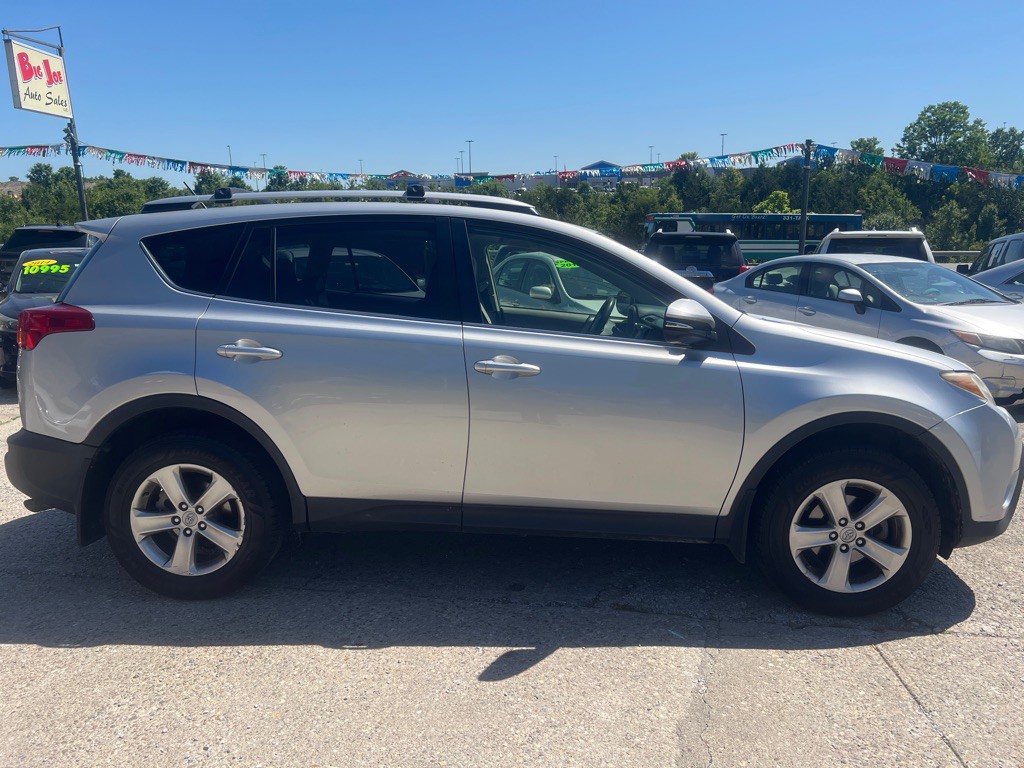 2013 Toyota Rav4 Image 4