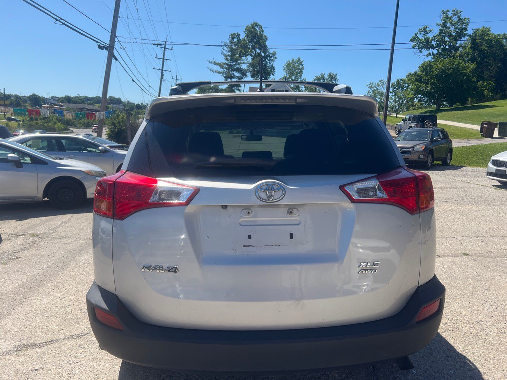 2013 Toyota Rav4 Image 6