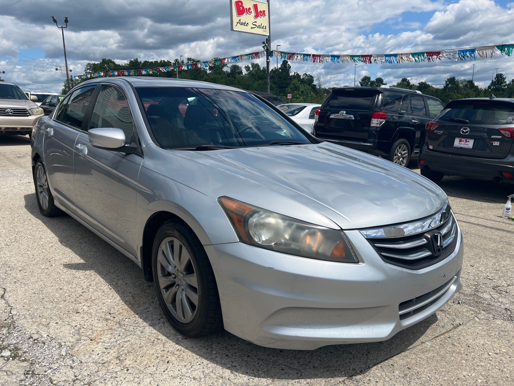 2011 Honda Accord Image 3