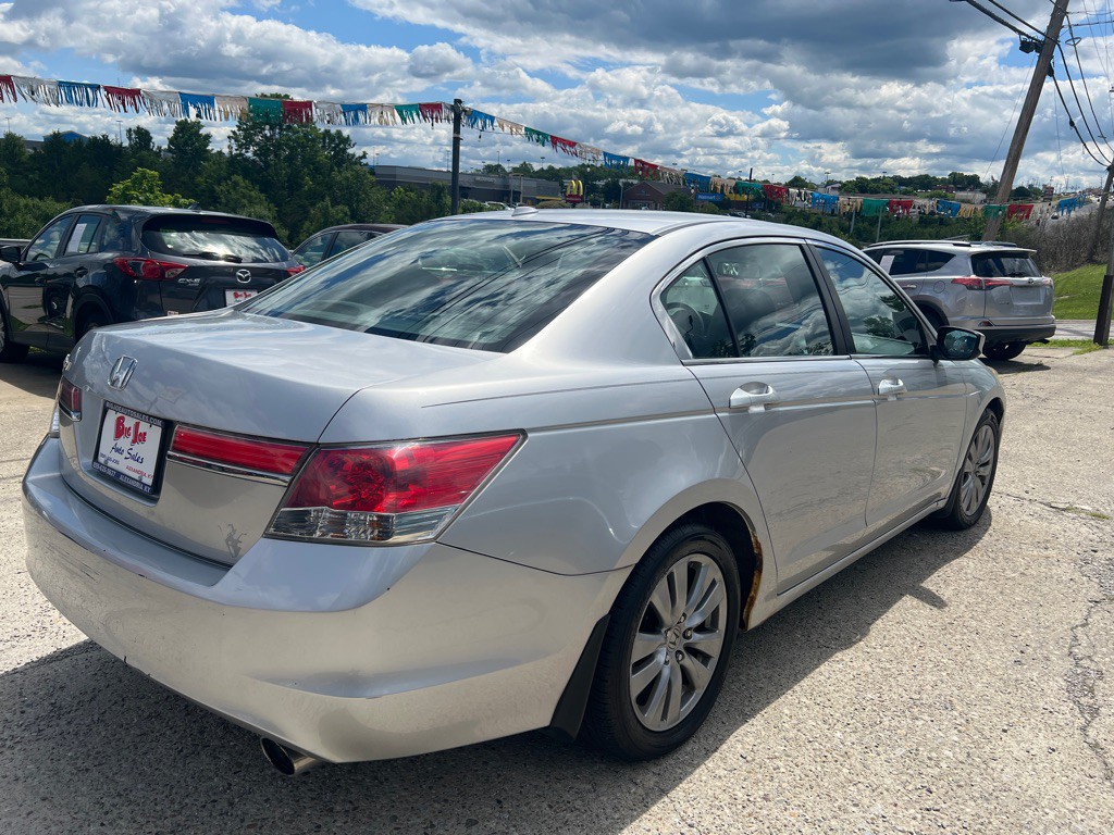 2011 Honda Accord Image 5