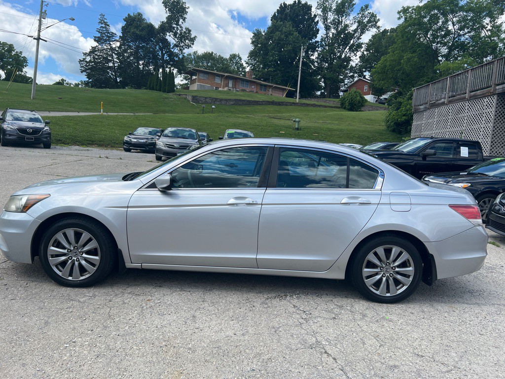 2011 Honda Accord Image 8