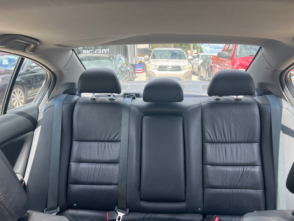 2011 Honda Accord Image 20