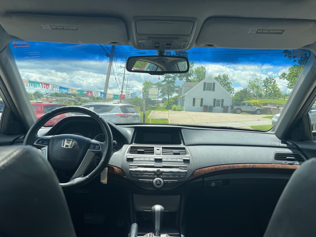 2011 Honda Accord Image 22