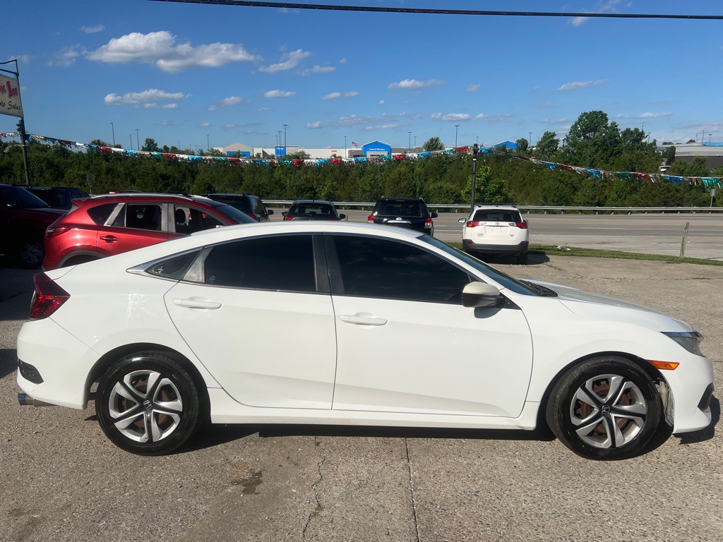 2018 Honda Civic Image 4