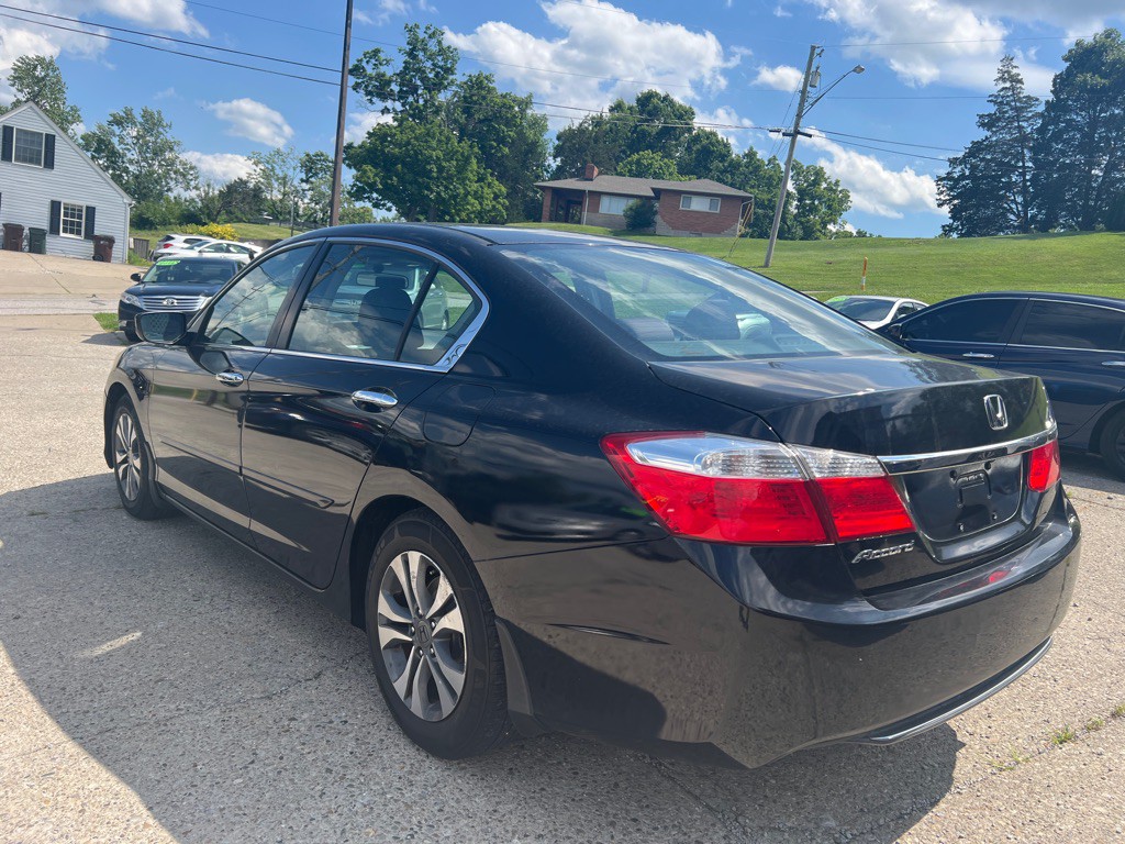 2015 Honda Accord Image 7