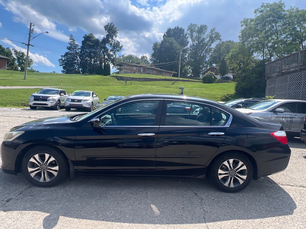 2015 Honda Accord Image 8