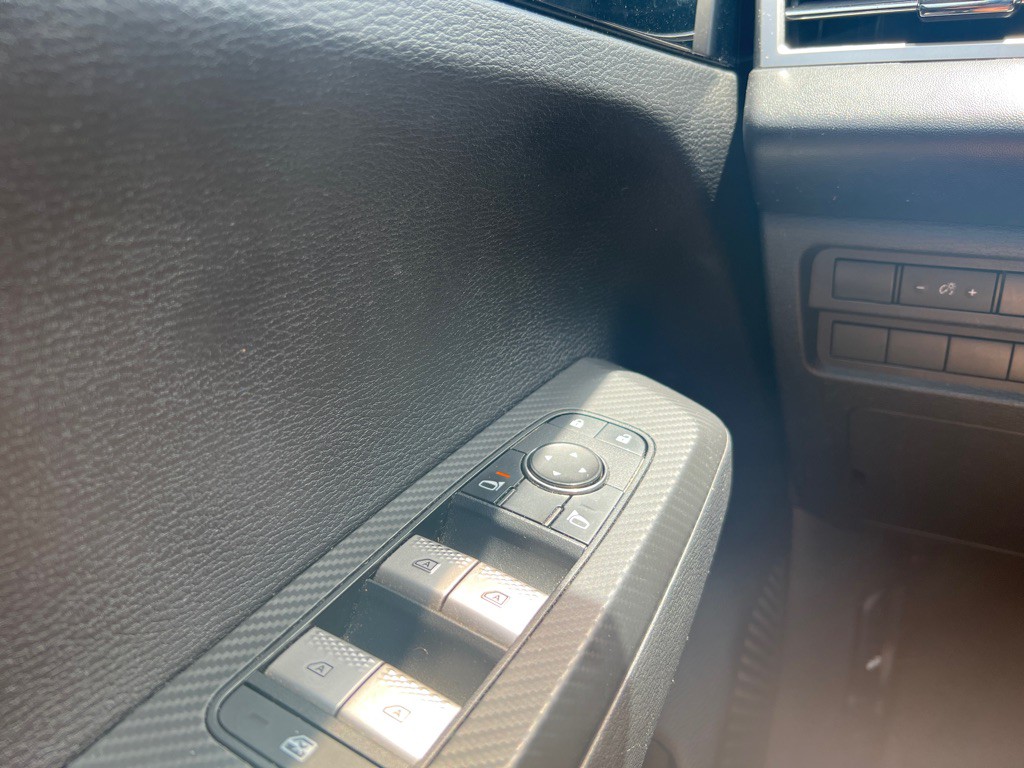 2022 Mitsubishi Outlander Image 22