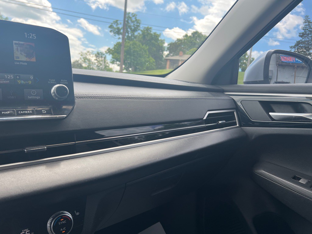2022 Mitsubishi Outlander Image 23