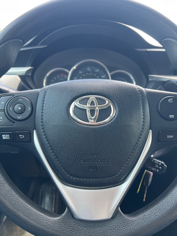 2016 Toyota Corolla Image 12