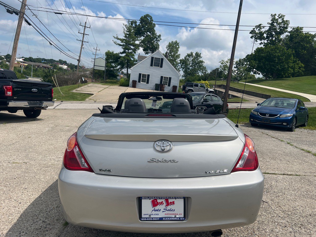 2006 Toyota Camry Image 23