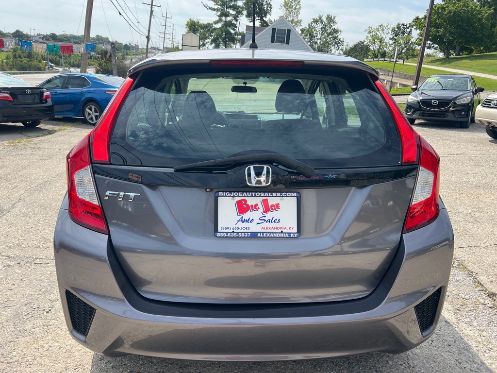2015 Honda Fit Image 6