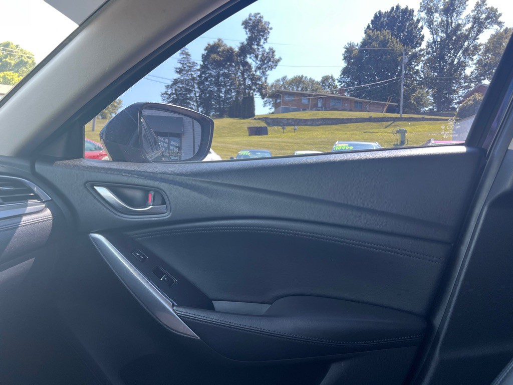 2017 Mazda Mazda6 Image 17