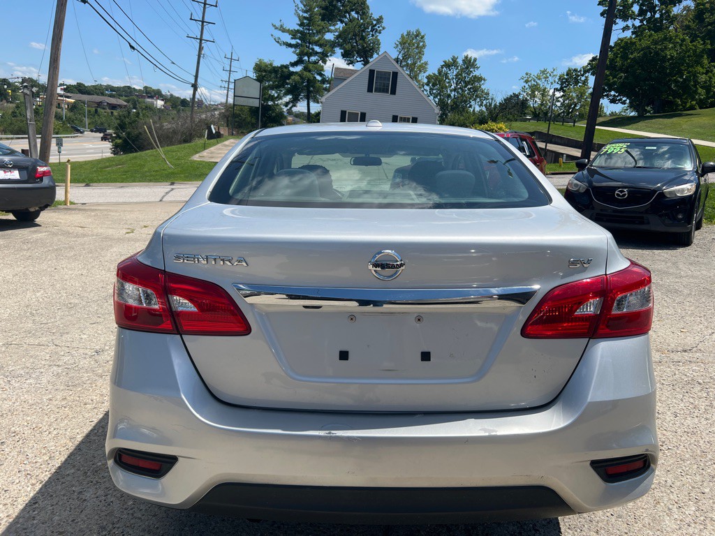 2019 Nissan Sentra Image 7