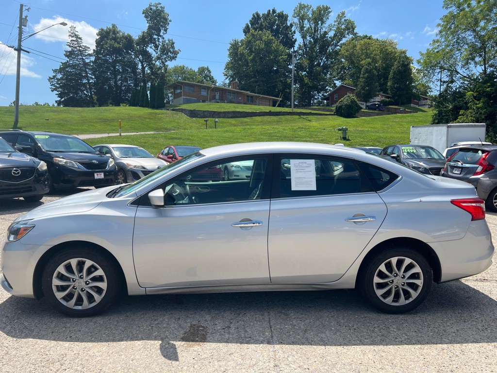 2019 Nissan Sentra Image 9