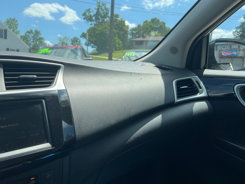 2019 Nissan Sentra Image 15
