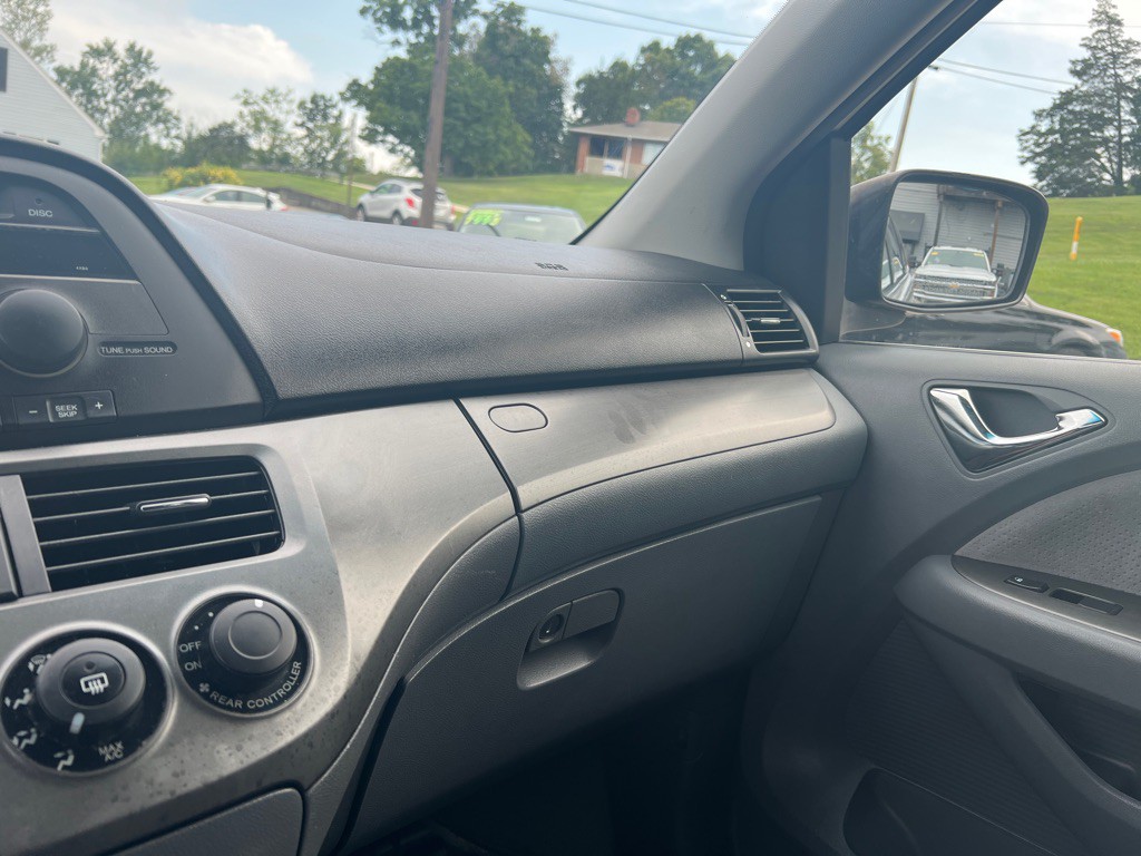2007 Honda Odyssey Image 16