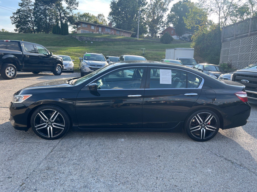 2017 Honda Accord Image 8