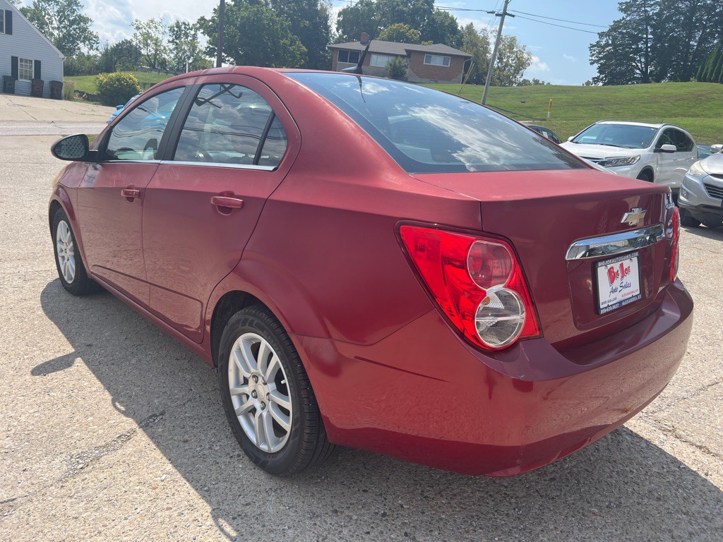2012 Chevrolet Sonic Image 7