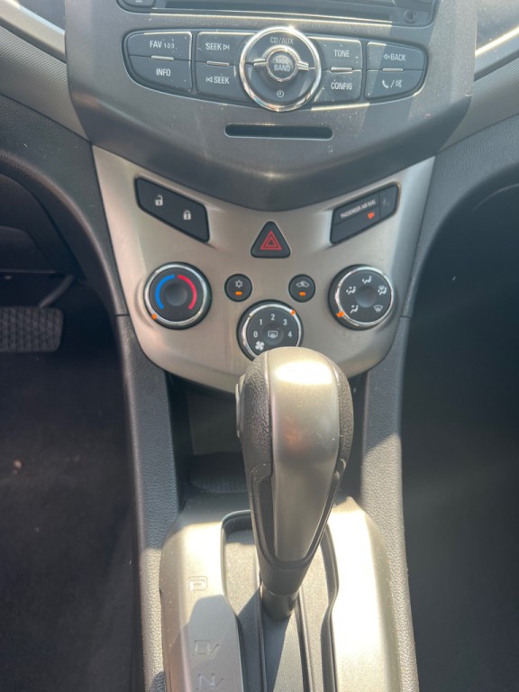 2012 Chevrolet Sonic Image 19
