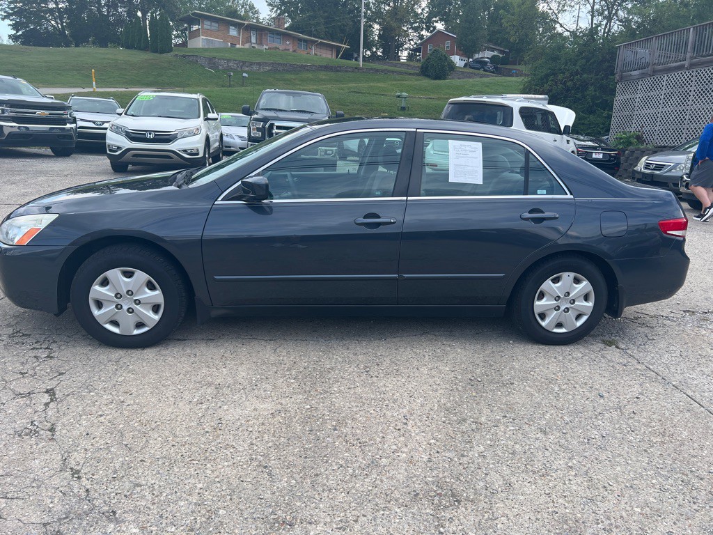 2004 Honda Accord Image 8