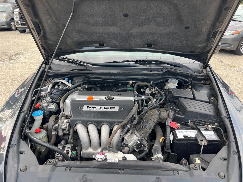 2004 Honda Accord Image 26
