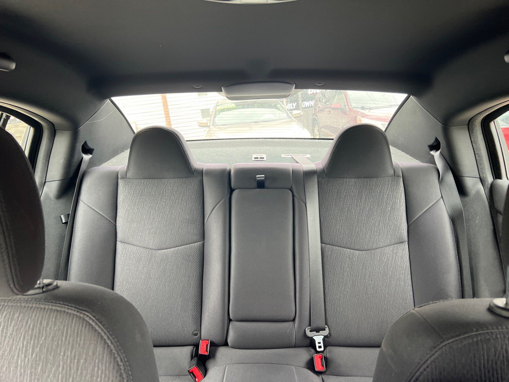 2013 Chrysler 200 Image 19
