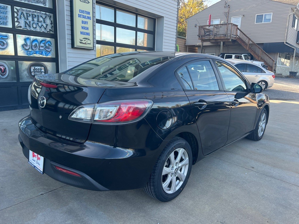 2011 Mazda Mazda3 Image 5