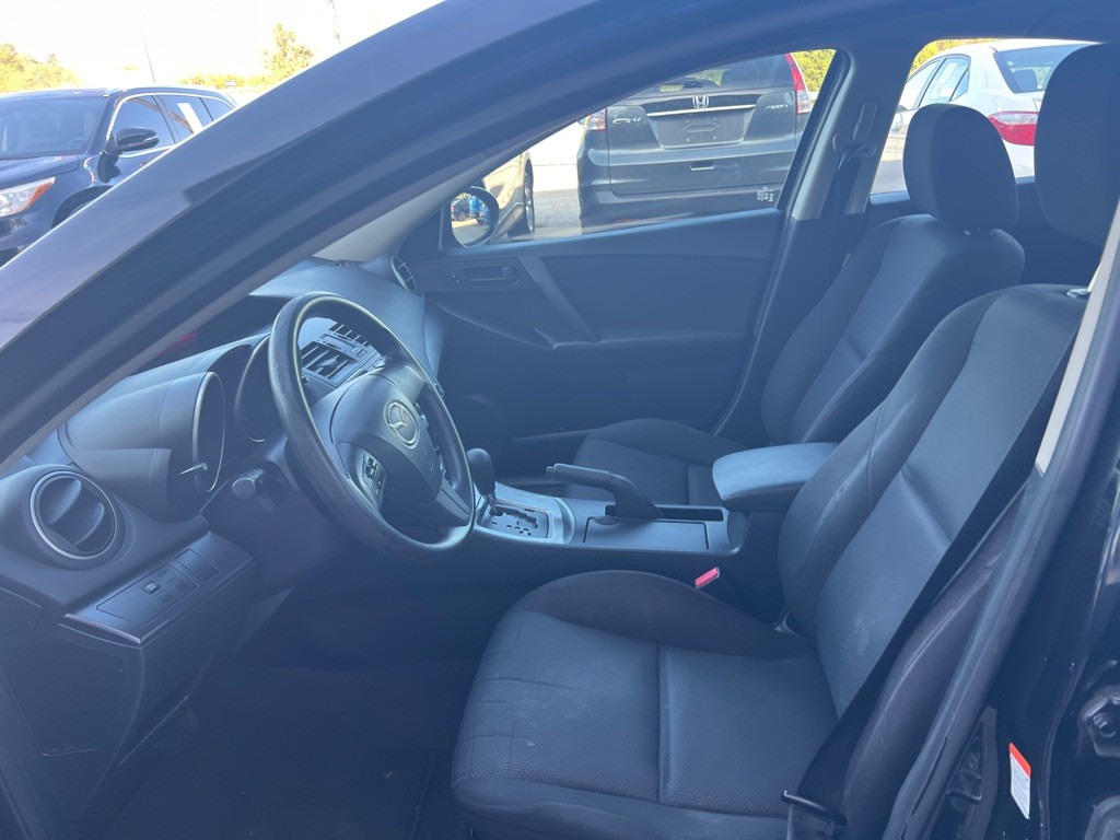 2011 Mazda Mazda3 Image 10