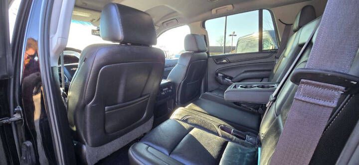 2015 Chevrolet Tahoe Image 12