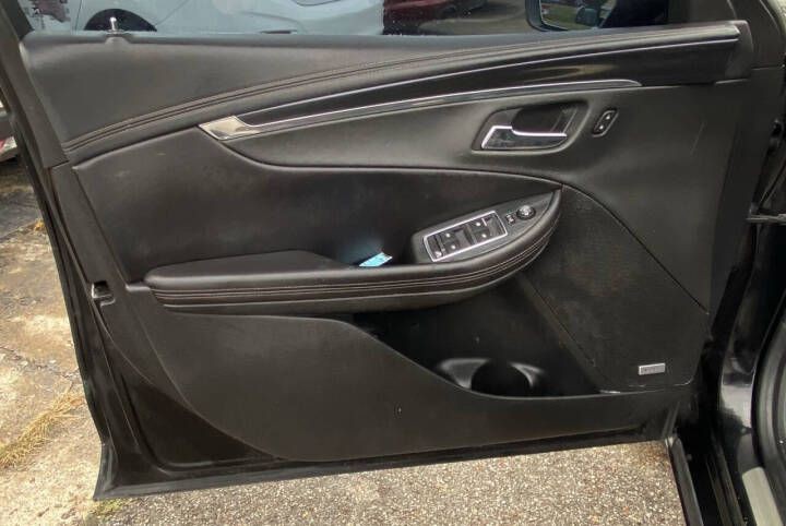 2019 Chevrolet Impala Image 13