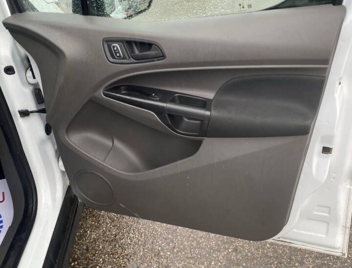 2022 Ford Transit Connect Image 15