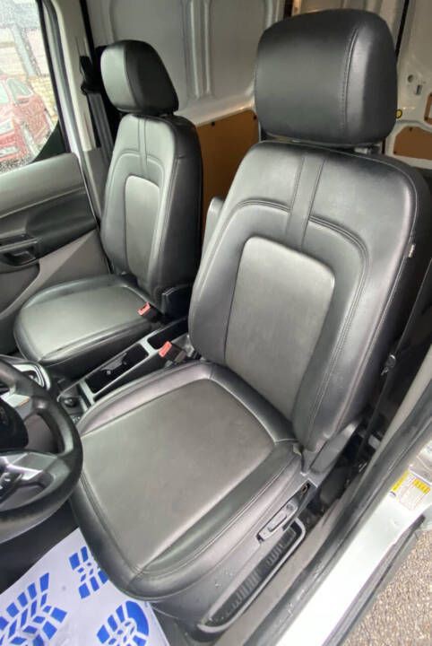 2022 Ford Transit Connect Image 25