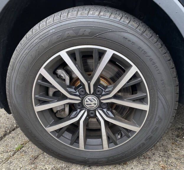 2021 Volkswagen Tiguan Image 8