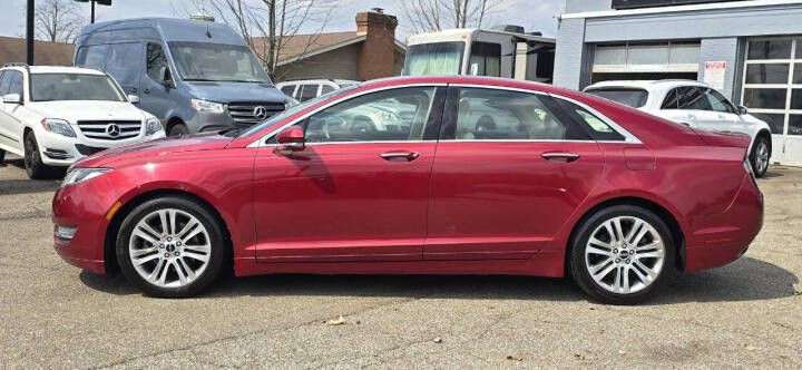 2013 Lincoln MKZ Image 8
