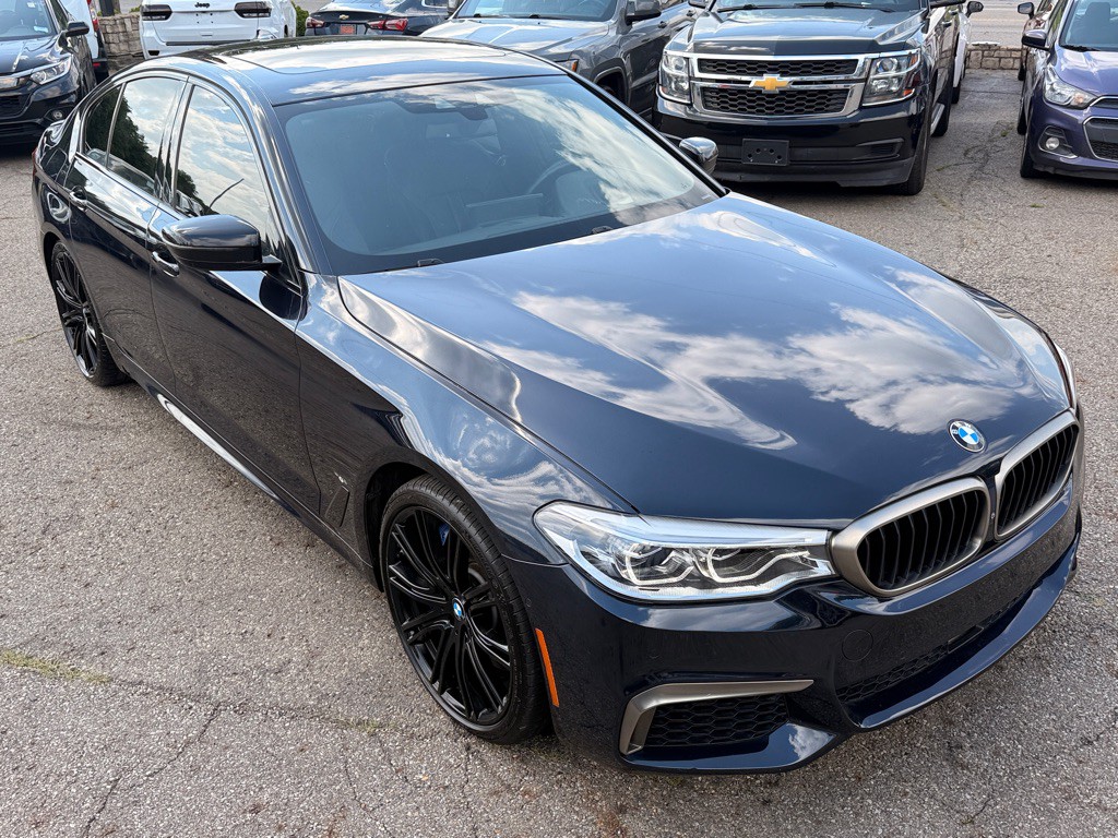 2018 BMW 5 Series Image 3