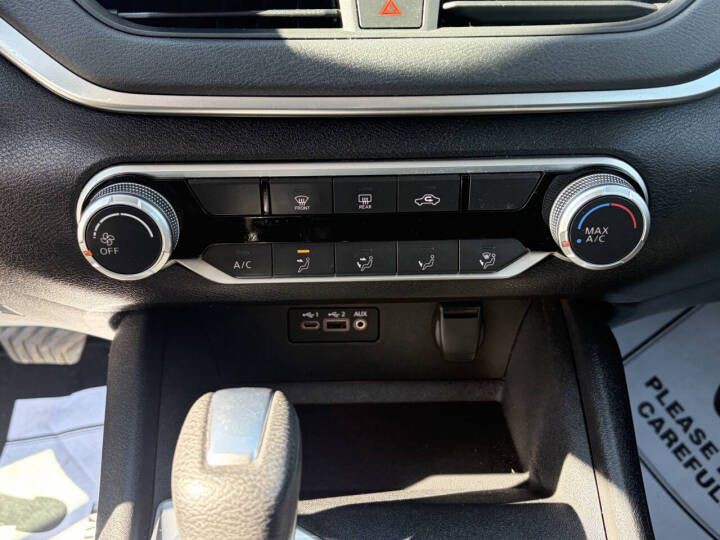 2019 Nissan Altima Image 23