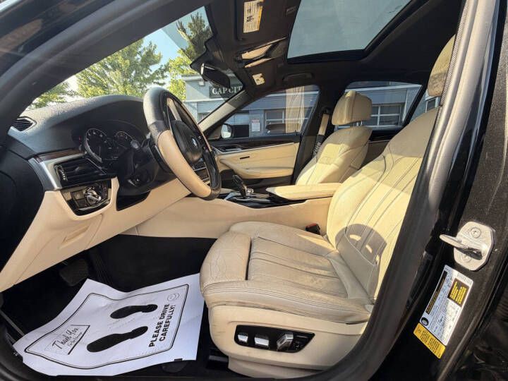 2017 BMW 5 Series Image 13